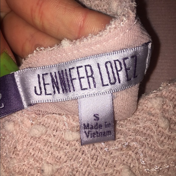 Gorgeous Jennifer Lopez Blouse - Picture 3 of 4