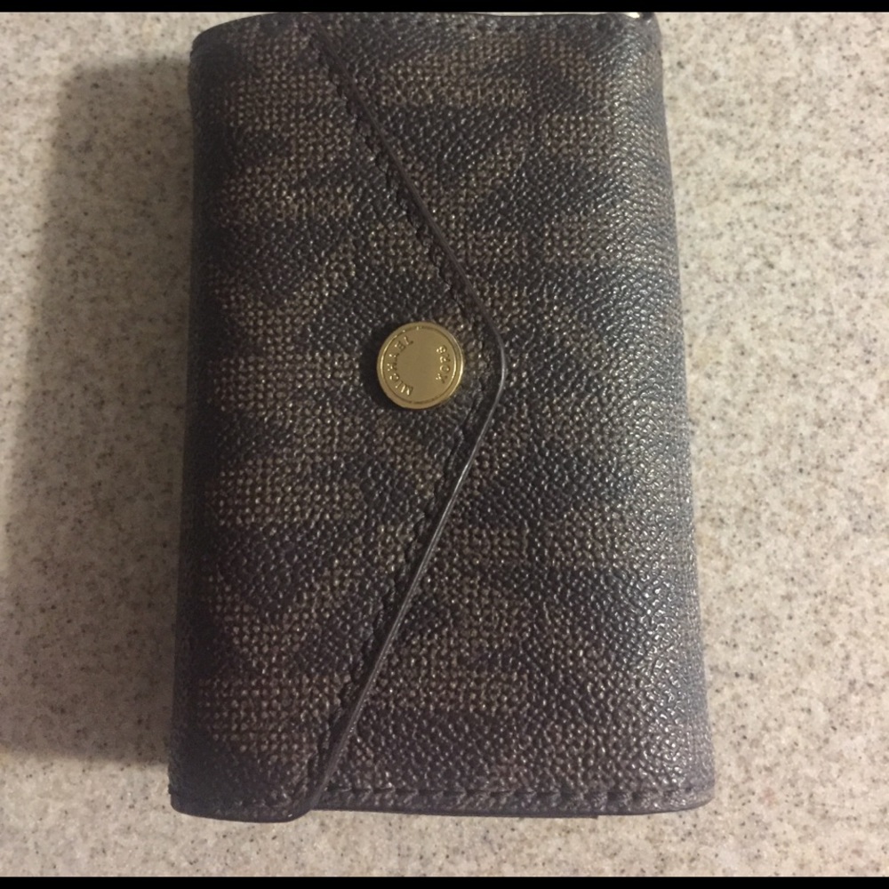 Michael Kors iPhone 5 wallet