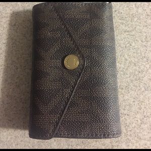 Michael Kors iPhone 5 wallet