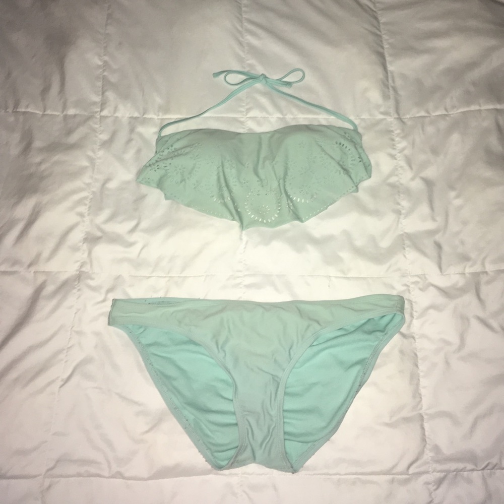 strapless bikini ⛱