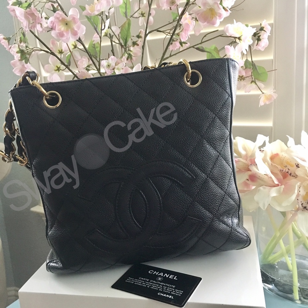 🔴S o l d🔴 CHANEL Caviar Quilted Leather Tote - Picture 3 of 6