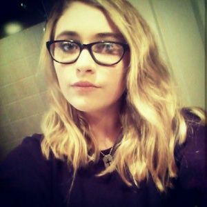 Meet your Posher, Grace