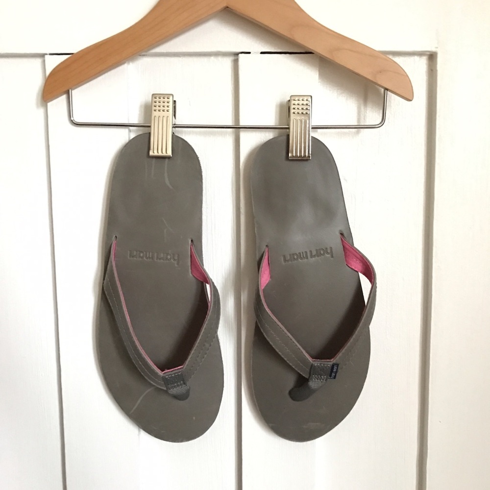 Hari Mari leather flip flops