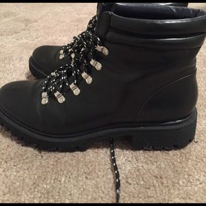 Zara Mountain Track "hiking boots"