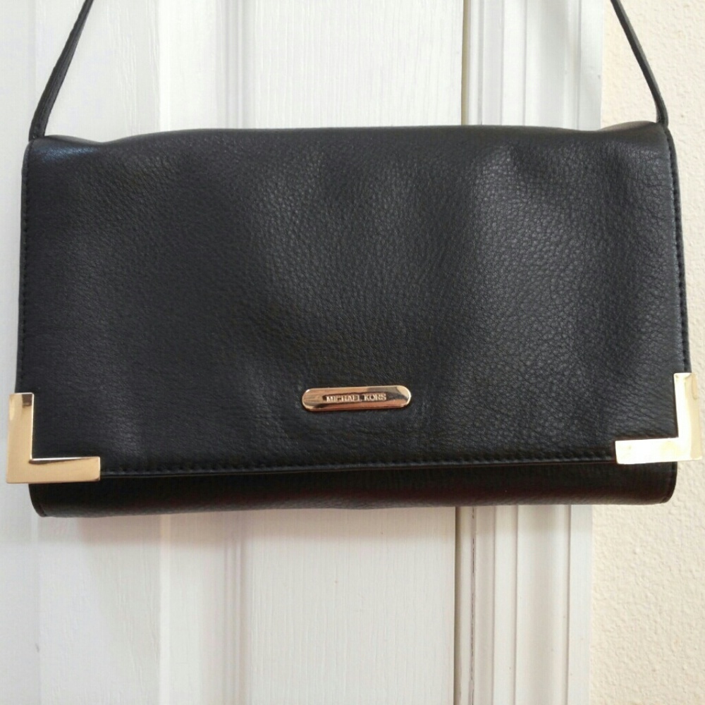 Michael Kors shoulder bag and clutch. Black