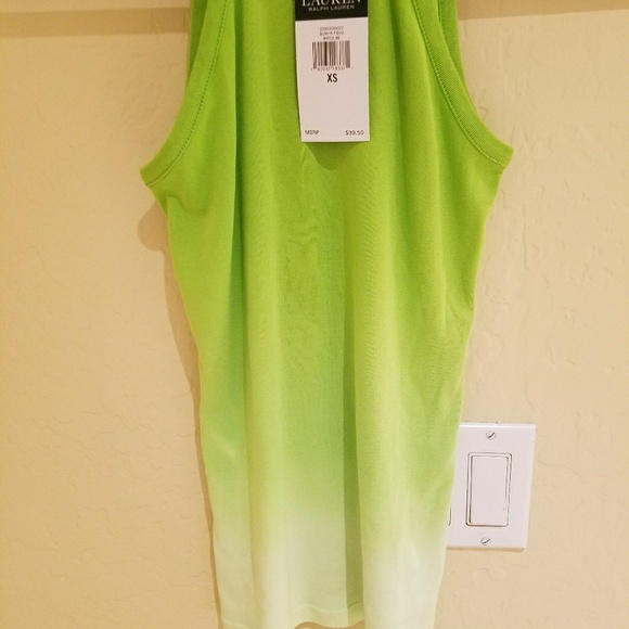 Top - Picture 2 of 4