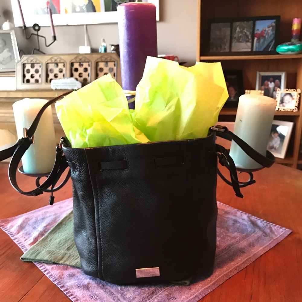 Darling Kate Spade Bucket Bag
