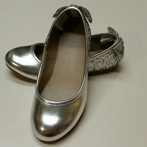 Girls Sliver Ballet Flats