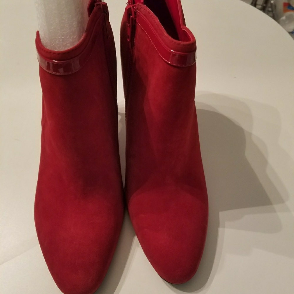 Nine West Bootie