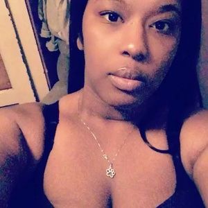 Meet your Posher, Ciara