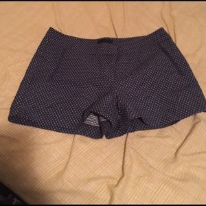 NWOT Navy shorts w/ white dots. Size 8