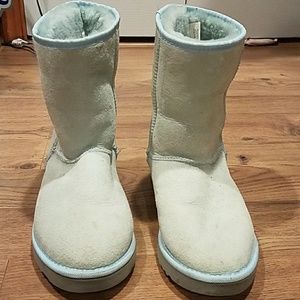 Authentic baby blue uggs short boots