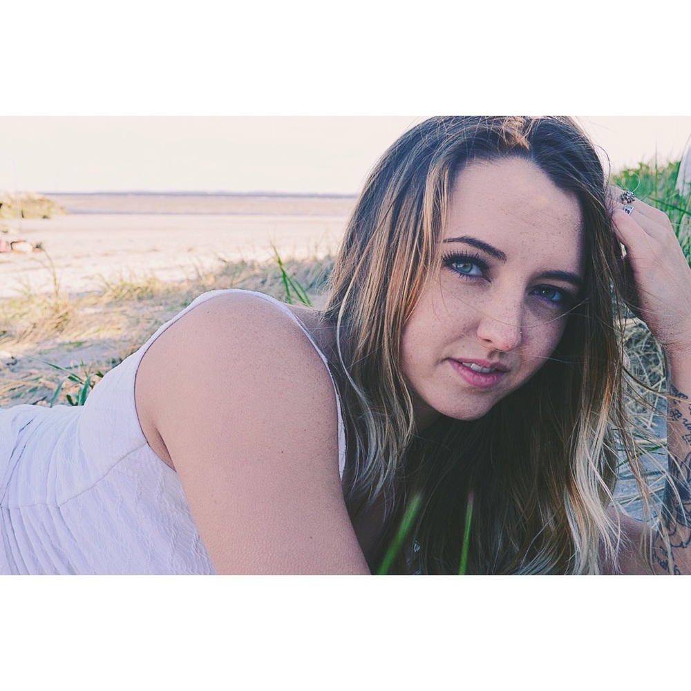 Meet your Posher, Kayla