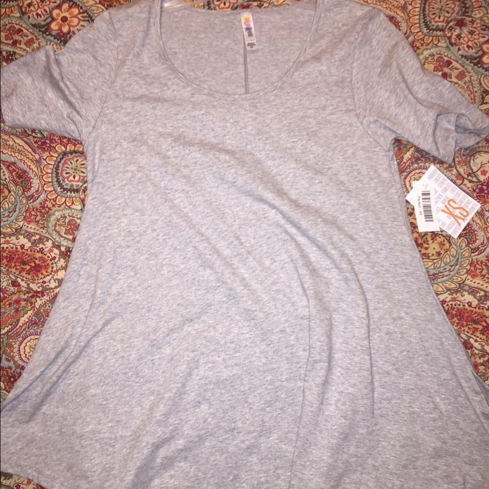 Xs lularoe perfect t