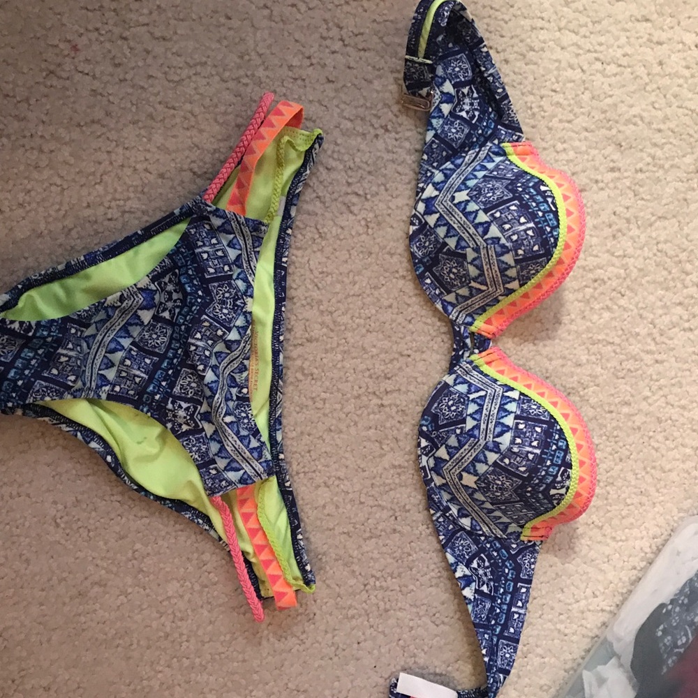 vs swim suit 34 B