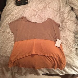 Free people brand name crop shirt Brand NEW small