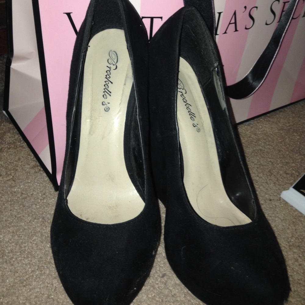 Suede black wedge heels