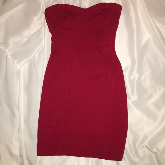 Dresses & Skirts - Red Strapless Bodycon Dress