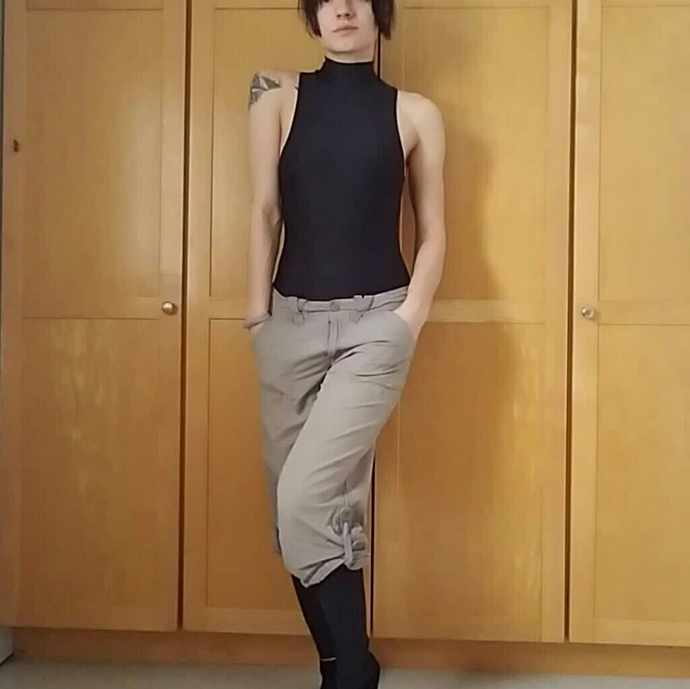 Mountain Hard Wear Hiking Pants/Capris