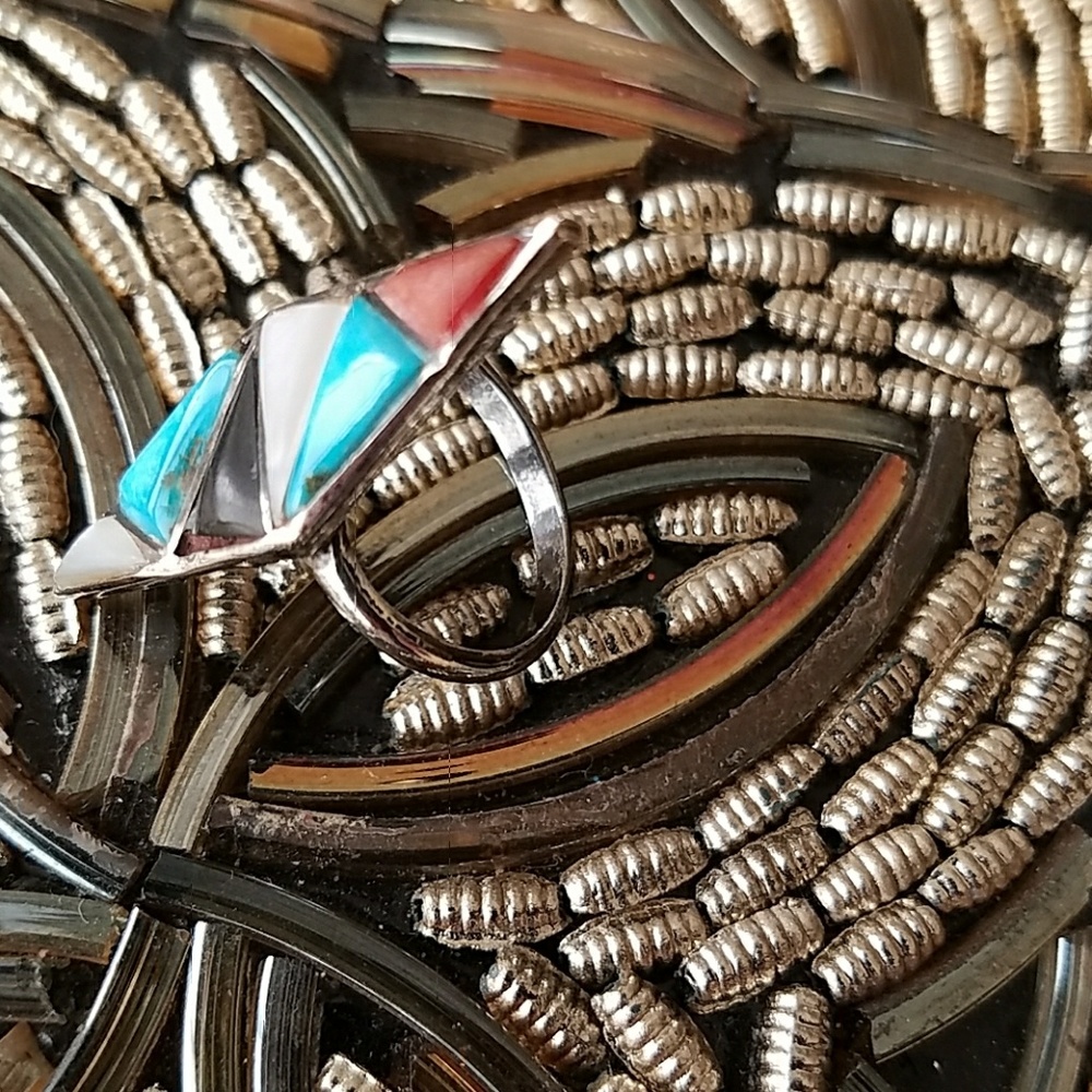 Boho 60's/70's Retro Ring - Picture 3 of 4
