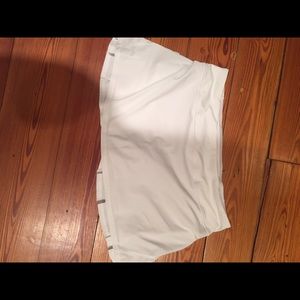 Lululemon Size 10 white skort