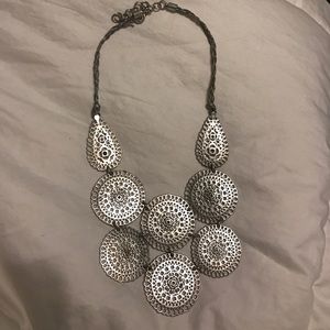 Stella & Dot Statement Necklace Stella & Dot Statement Necklace