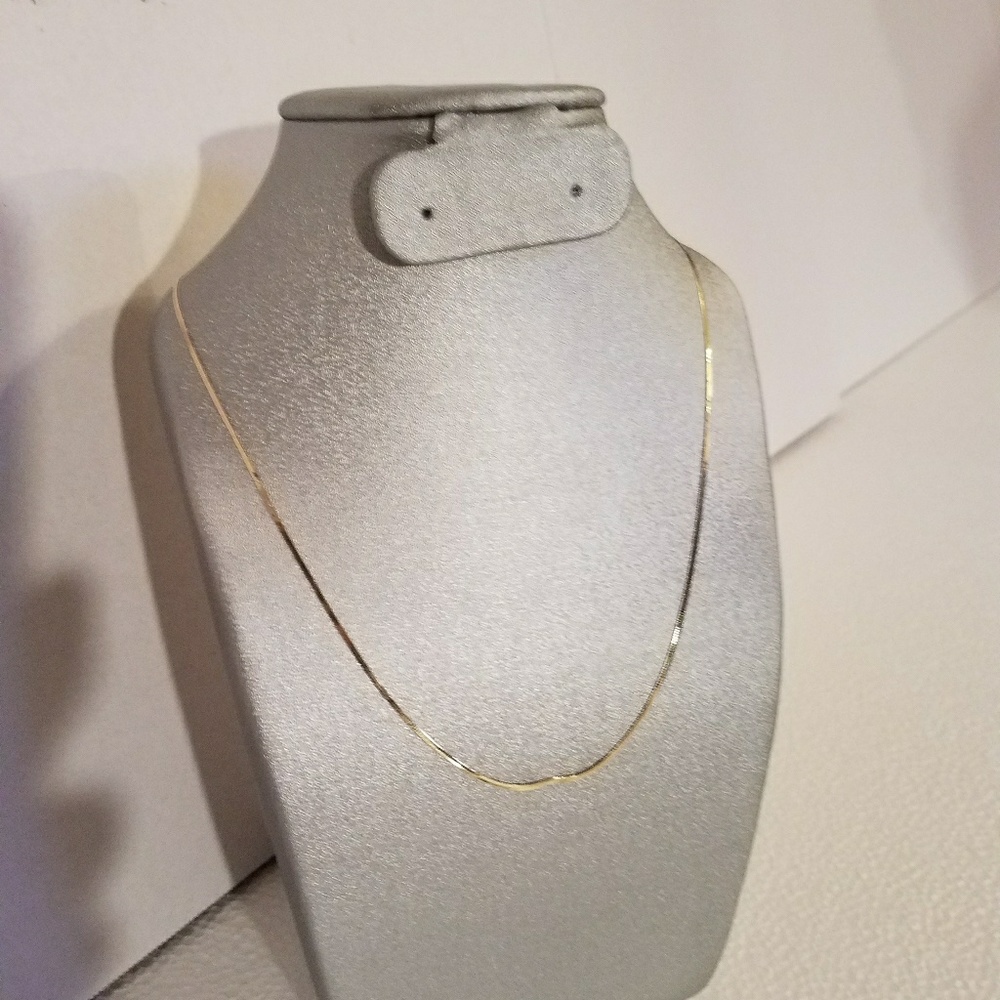 14k yellow gold 18" herringbone chain