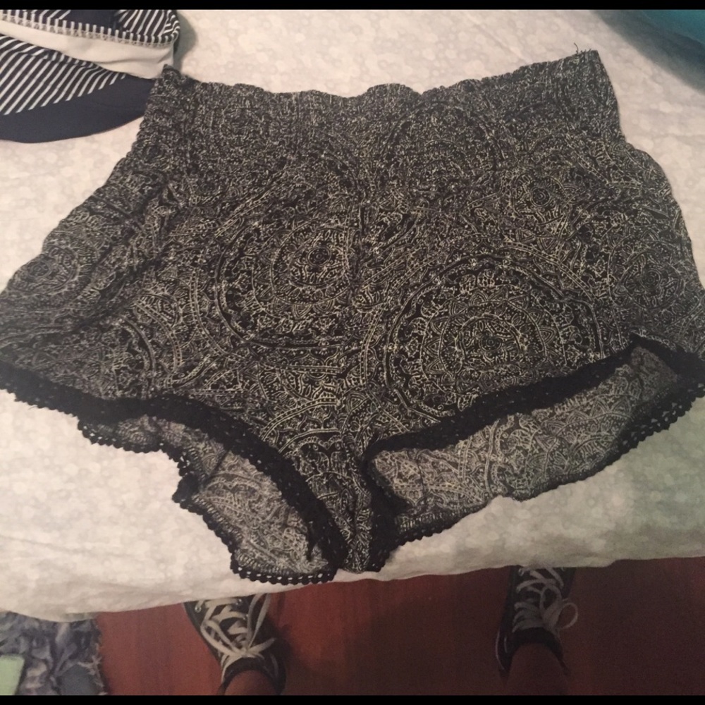 Black and white stretchy shorts