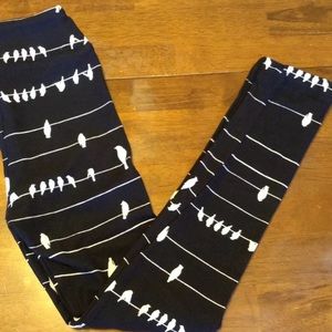 LuLaRoe kids L/XL birds on a wire!