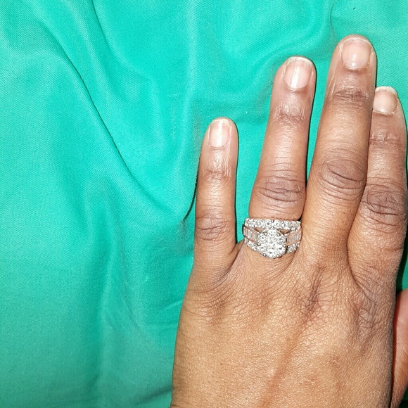 4 CT. T.W. Diamond Cluster Engagement Ring - Picture 3 of 4