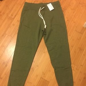 H&M Divided Green Sweatpants