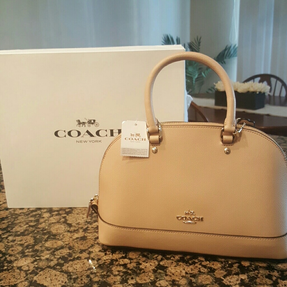 NEW Coach Purse
