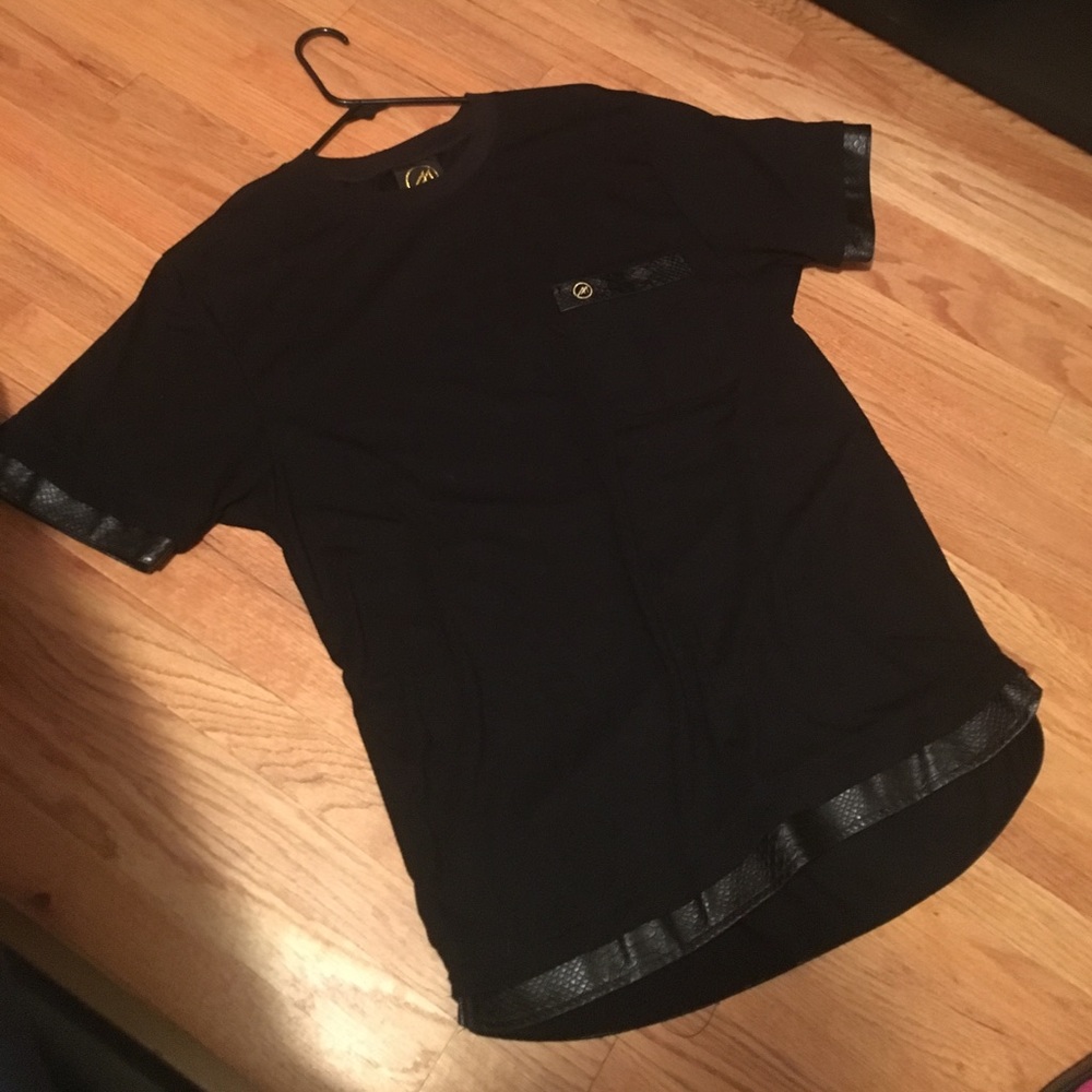 Black/Snakeskin/Gold T-Shirt size L