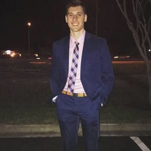 Meet your Posher, Mackey