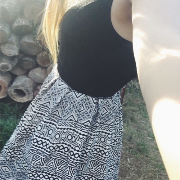 black & white dress - Picture 2 of 3