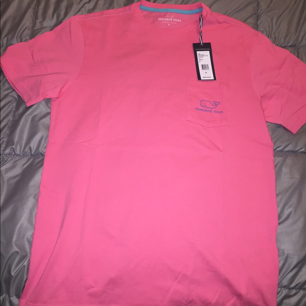 Vineyard Vines Tee