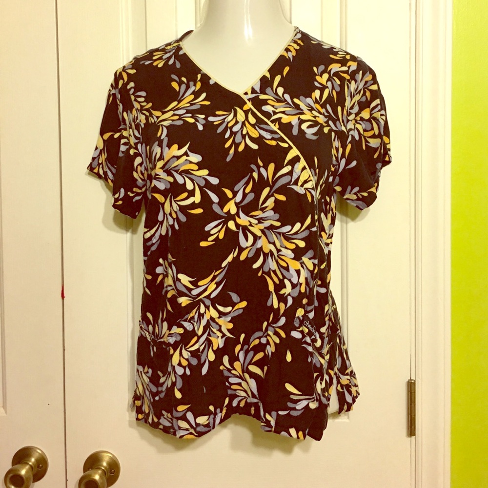 Cherokee Scrub Top