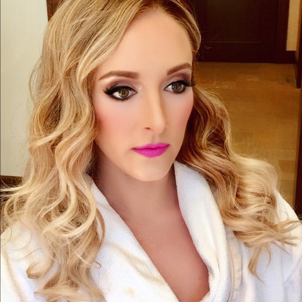 Meet your Posher, Annmarie