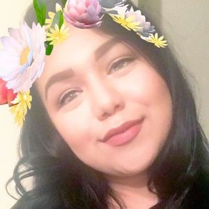 Meet your Posher, Celeste