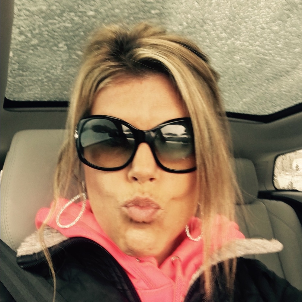 Meet your Posher, Audra