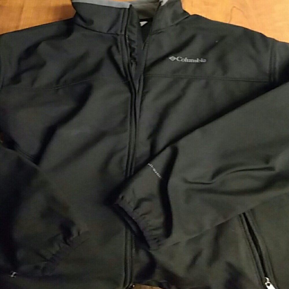 Mens size large columbia jacket