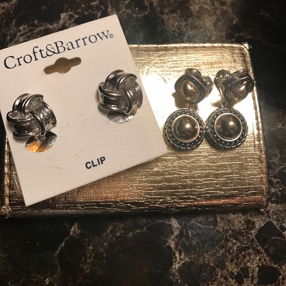 🔸Two for one🔸Clip Earrings!