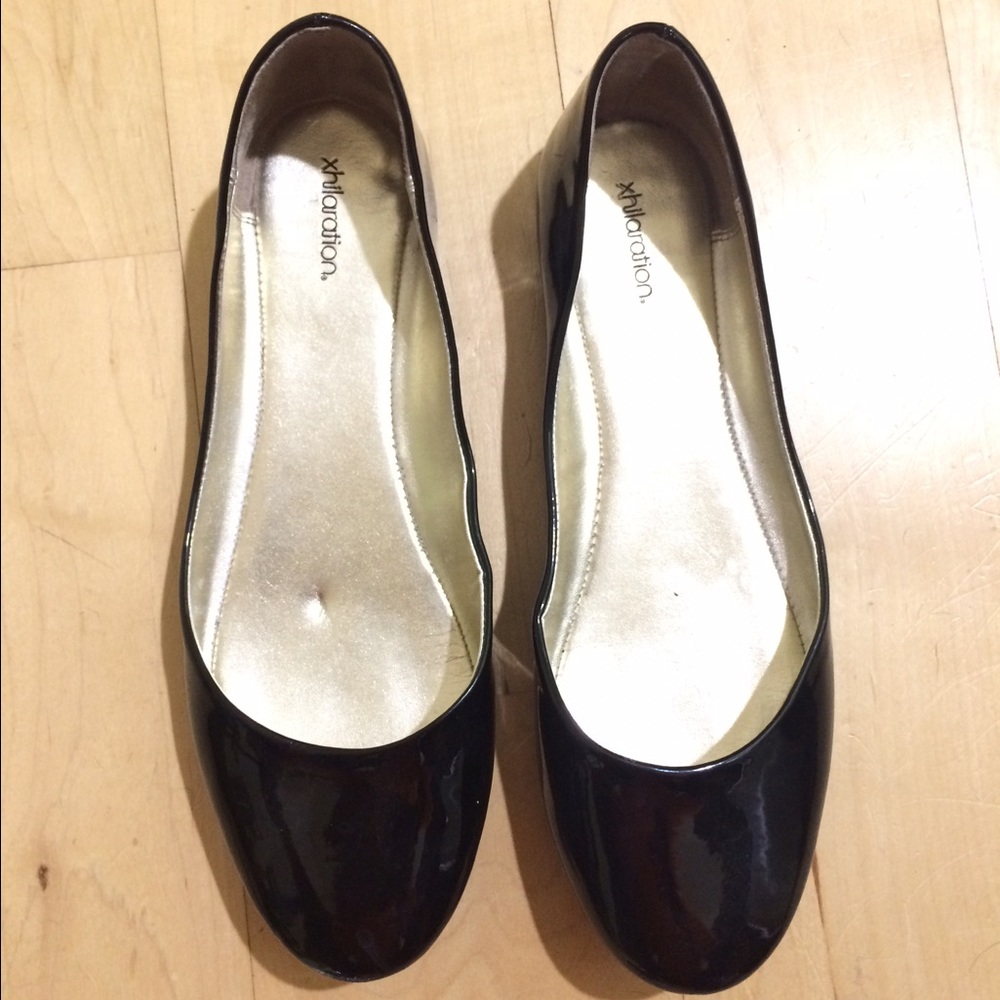 Xhilaration ballet flats