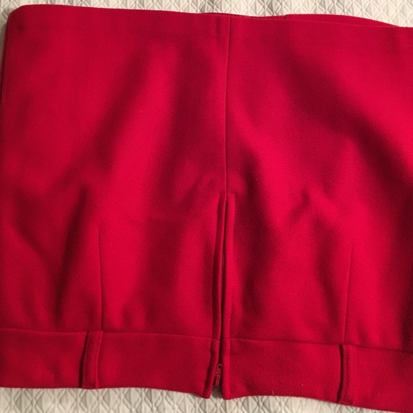 skirt 💃🏽 - Picture 3 of 3