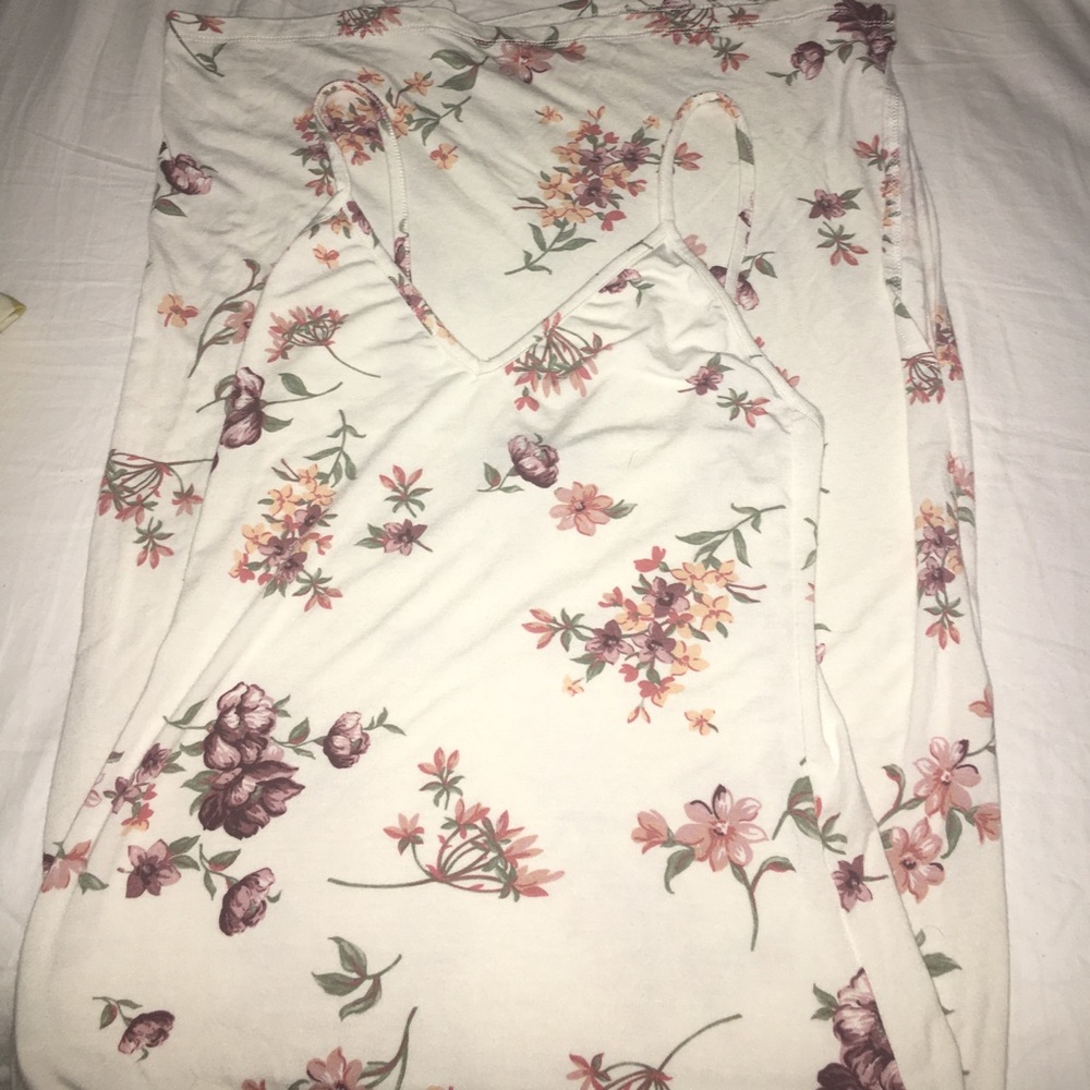 Brandy Floral Cream Aliza