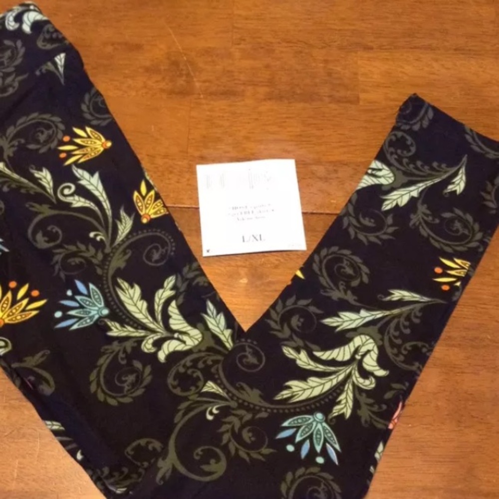 LuLaRoe kids paisley floral scroll vines