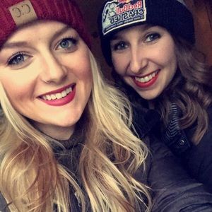 Meet your Posher, Elissa