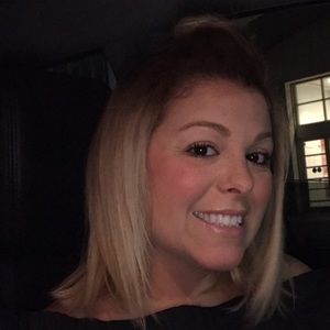 Meet your Posher, Christi