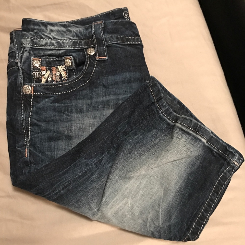 NWOT Miss Me easy Fit Bermuda Shorts size 28