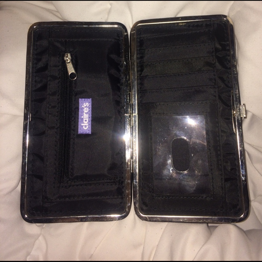 Wallet - Picture 3 of 3